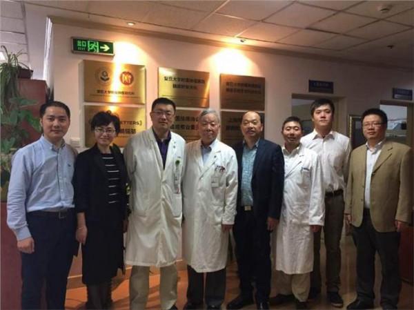 协和张宝泉 肝胆胰外科与北京协和医院张太平教授团队合作成功