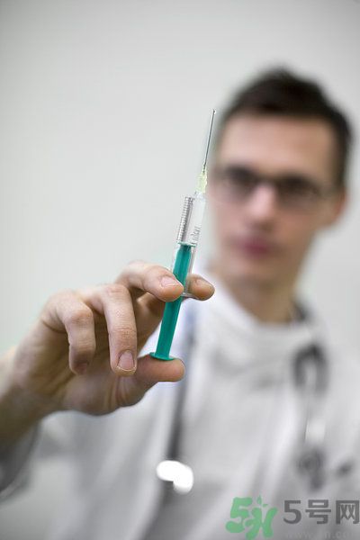 假疫苗打了有什么副作用？非法疫苗打了怎么办？