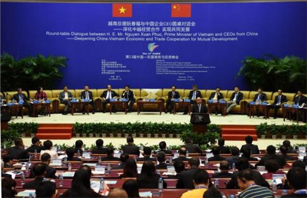 >越南总理阮春福 越南副总理阮春福称越南不会受制于中国经济