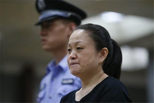 >北京女子借钱被拒后“水银弑母” 一审获无期徒刑