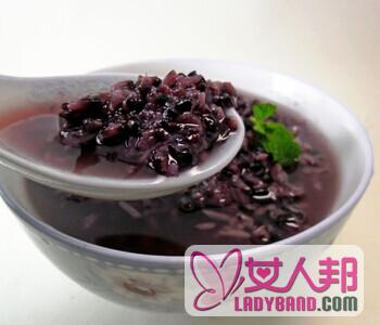>【黑米粥的营养价值】黑米粥的热量_黑米粥的做法