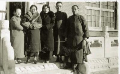 >赵元任杨步伟 1921年6月2日 赵元任和杨步伟举行新式结婚