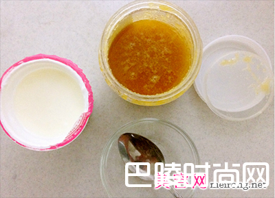 >酸奶蜂蜜面膜怎么做?蜂蜜酸奶面膜制作方法