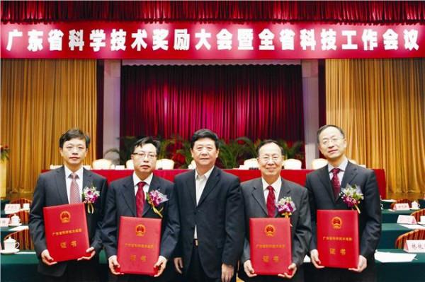 华南理工大学刘玉亭 华南理工大学3项成果荣获2016年度国家科学技术奖