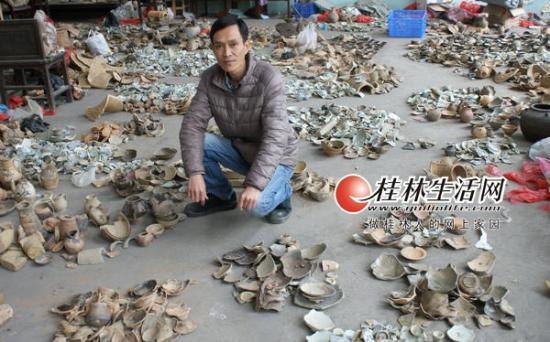 桂林潘宁 桂林“瓷痴”潘宁历时25年 搜寻到10万片古陶瓷片