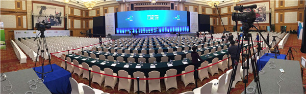 中国IT领袖峰会在深圳召开 大会开幕式于今日举行