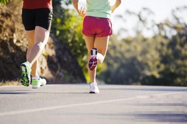 >跑步心率多少合适减肥 几大注意避免伤害身体
