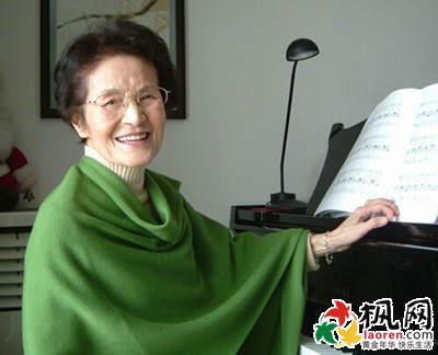 98岁著名歌唱家周小燕谈养生 常年坚持打坐与练气功