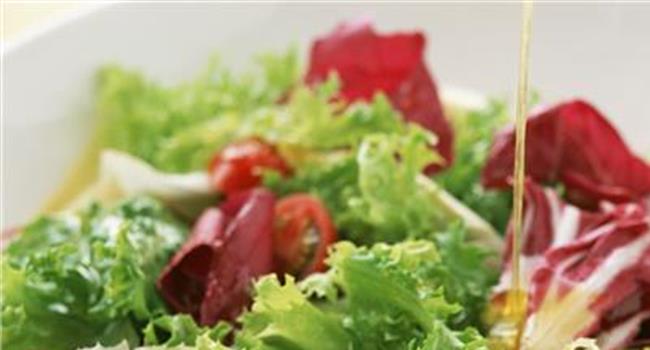 【蔬菜沙拉的做法减肥】减肥蔬菜沙拉的多种做法