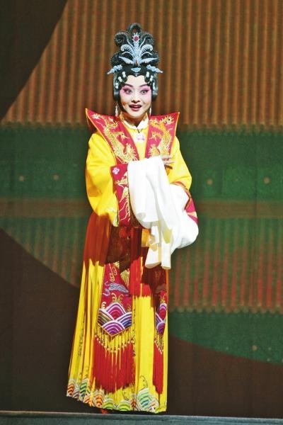 豫剧《大明皇后》在郑上演 王红丽:是对自己的挑战