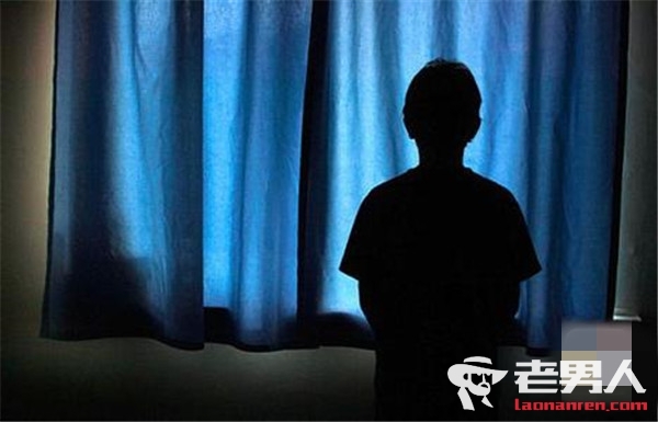 警方破儿童色情案 受害男孩上百余人令人震惊