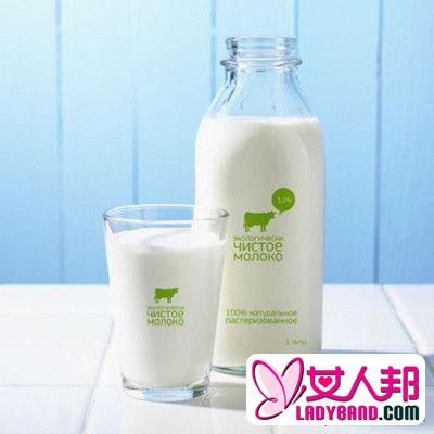 >冰牛奶VS热牛奶  究竟什么温度的牛奶最营养？
