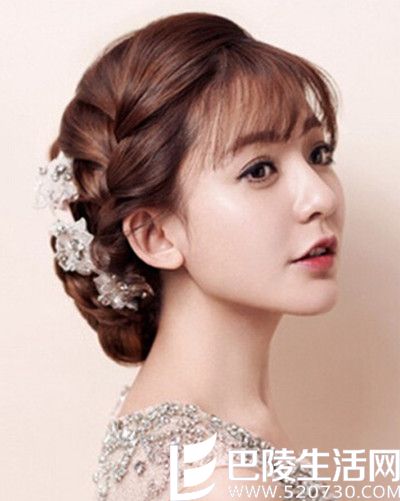 韩式婚纱照新娘辫发发型让你成为优雅新娘,韩式婚纱照新娘散发发型打造最美女神