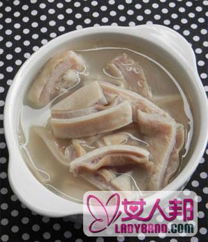 >【猪肚汤可以养胃吗】猪肚汤的家常做法_猪肚汤的功效与作用