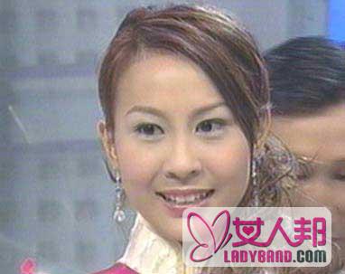 曹敏莉當選2003年度  港小姐冠軍[圖文]