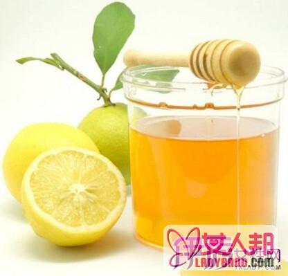 蜂蜜的功效与作用及食用方法 蜂蜜柠檬水经典减肥法