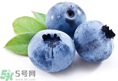 蓝莓皮可以吃吗?吃蓝莓要吐皮吗