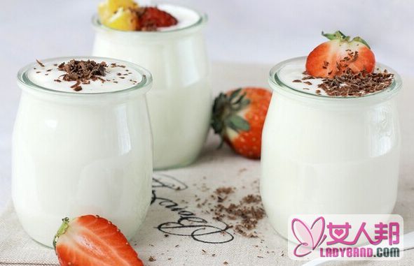 >酸奶的功效与作用 常吃酸奶的好处