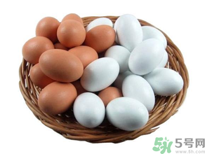 鸭蛋和鸡蛋哪个营养价值高？鸭蛋和鸡蛋的区别