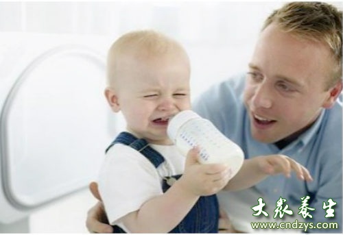 四个月宝宝不爱吃奶
