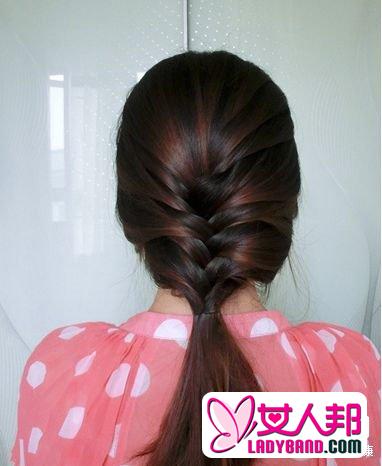 韩式麻花辫扎发发型 非常简单实用
