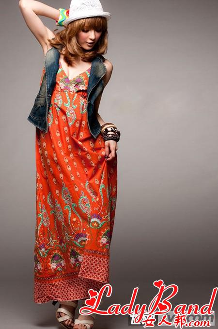 >夏装新款波西米亚民族风吊带长裙 展现风度翩翩迷人姿态