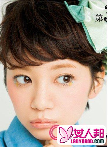教你2012日系流行眼妆的画法