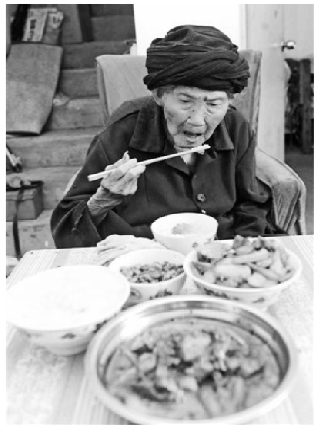 >国际最长命女人谢世 白叟生前心态平缓 每餐有必要要吃回锅肉