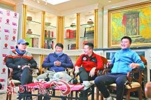 足球运动员姜峰 昔日国脚谈中国足球 范志毅:球员没特点总被挪