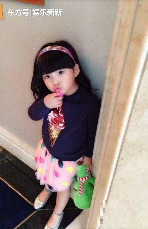 娱乐圈最贵的小公主，赵薇女儿都靠边站，最后一个简直像开挂！