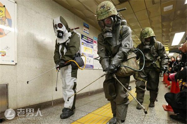 日本地铁疑似毒气袭击 来源不明致数人受伤