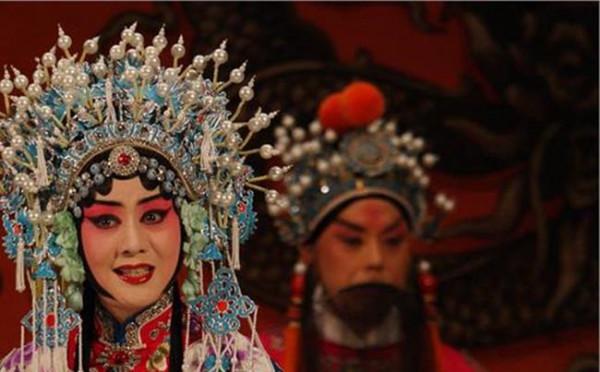 >李胜素的婚姻 扒一扒李胜素老公是谁? 中国京剧院鼎鼎大名的“票房老生”