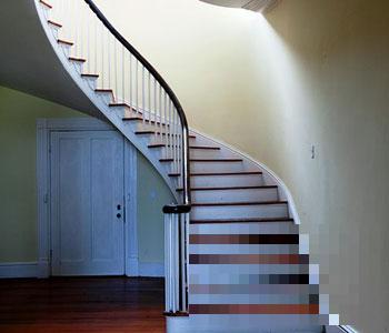 【房屋楼梯设计图】房屋楼梯如何设计_小复式楼梯设计图_农村房屋楼梯设计图_一个房子有两个楼梯好吗