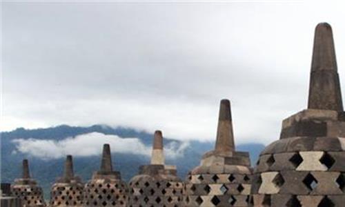 印度尼西亚婆罗浮屠 世界七大奇迹之一印尼婆罗浮屠!