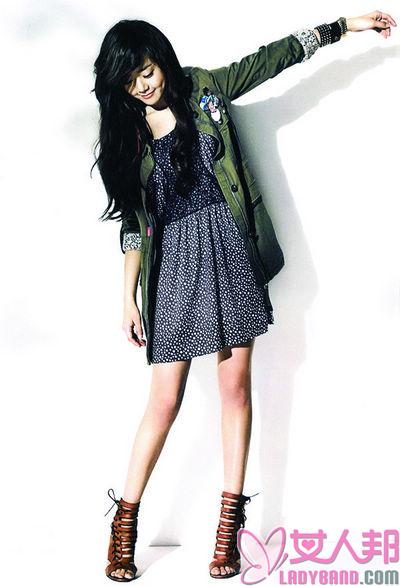 文根英夏装写真 示范清新格调搭配，与你分享2012夏装流行韩国服饰