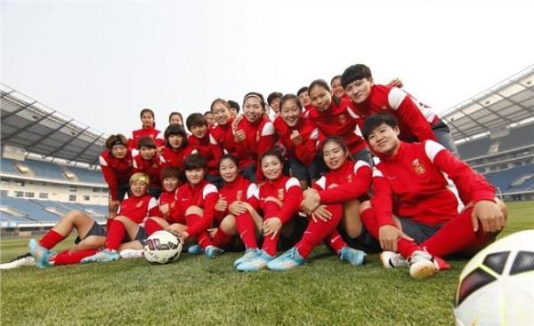 中国女足李佳悦 中国女足公布世界杯集训大名单 上海女足5人入围