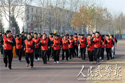 武警总部陈国桢 武警总部机关干部到北京指挥学院进行体能考核