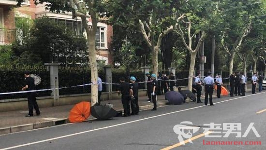 上海男子持刀伤人 2名小学生被砍死