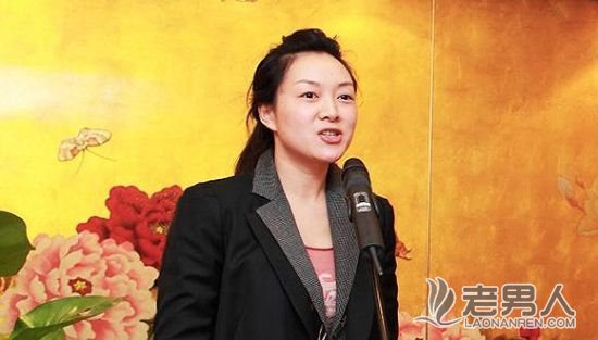 网曝杨卫泽80后情妇受查 被赞南邮第一美女