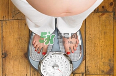 >孕期体重增长标准 孕期体重增长过快怎么办？