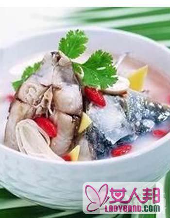 美味佳肴竹笋西瓜皮鲤鱼汤的做法