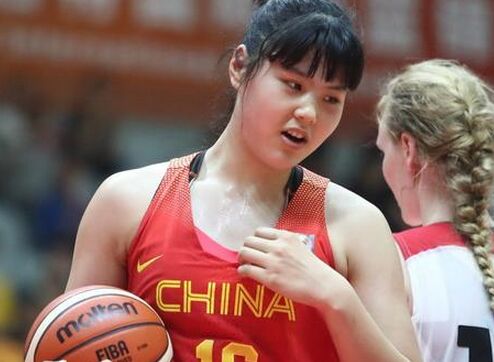 >李月汝是中国女篮的重点培养对象 入选亚洲杯名单（图）
