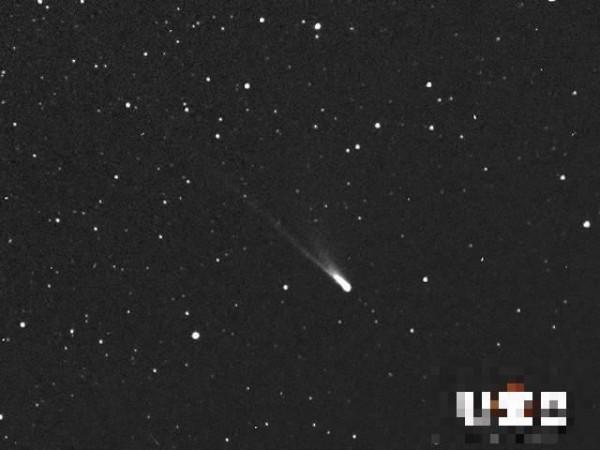 >这颗彗星每五年造访太阳一次 近日再度归来 被NASA拍摄到