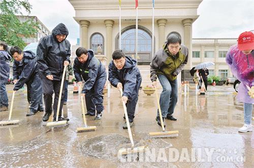 >孟祥伟是栗 城市是什么?市委书记孟祥伟为秦皇岛市民改造家园