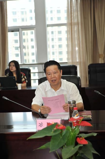 张昌尔在法院 张昌尔在全省法院工作会议上要求:服务发展 公正司法