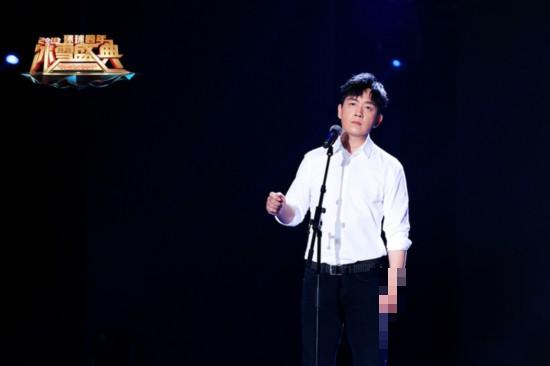 潘粤明亮相北京卫视 跨年献唱《安和桥》