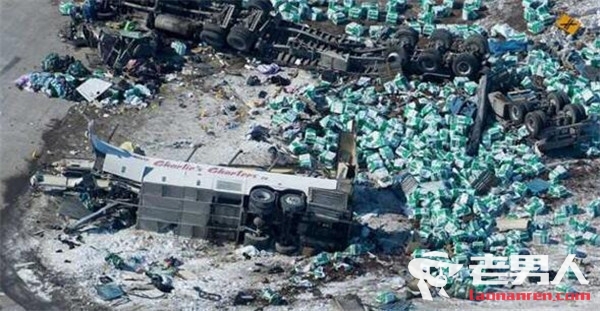 加拿大发生巴士卡车相撞 事故造成15人死亡14人受伤