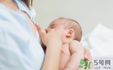 宝宝母乳喂养多久最好？母乳要喂多长时间最好