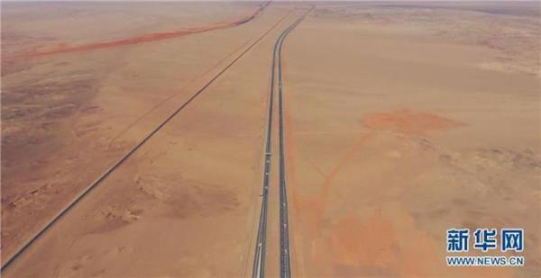 >甘肃白明高速公路建成 新疆到北京将缩短1300多公里