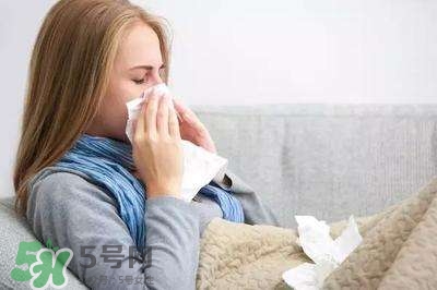 >感冒全身酸疼发烧吃什么药？感冒全身酸痛发烧怎么办